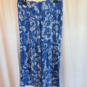 Lilly Pulitzer Blue and White Fish Print Cropped Knit Pants - size Medium